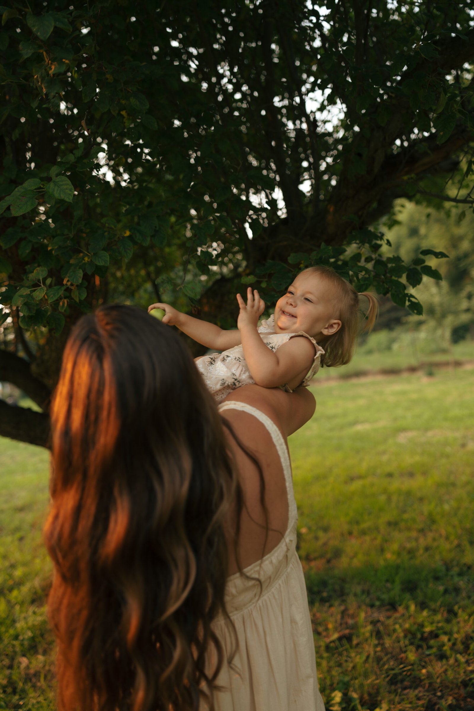 Best Kids Multivitamins (Holistic Mom + ER Nurse Review): Hiya vs Llama vs Xymogen vs Grüns